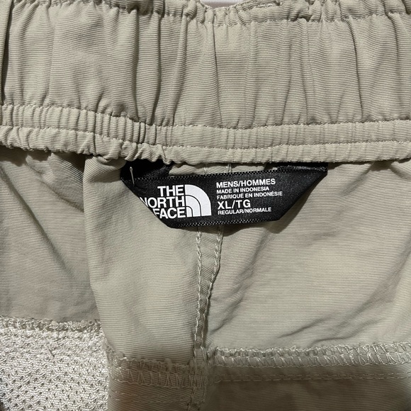 North Face Shorts Mens XL Cargo Pockets Nylon Hiking Outdoor Lightweight - Picture 5 of 9